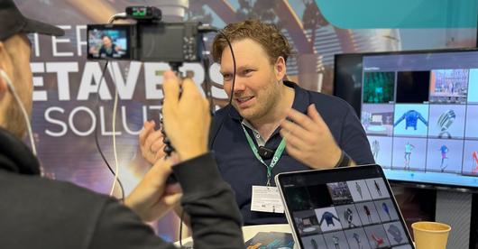 Hans Elstner getting interviewed