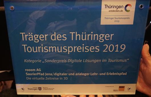 ADAC Press: Thuringian Tourism Award goes to Floating Holiday Homes, Hiking Tours and Virtual Saurians